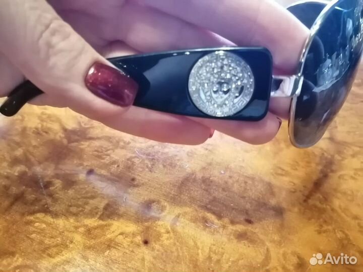 Очки солнцезащитные Versace