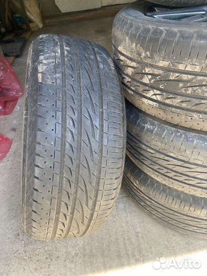 Bridgestone Regno GRVII 215/55 R17