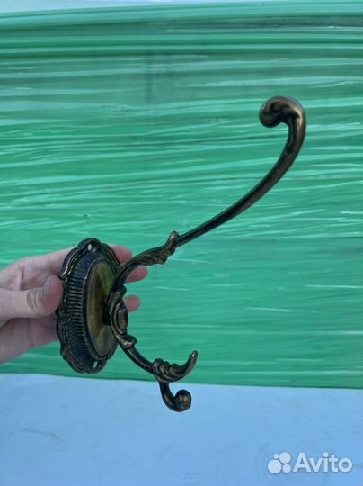 Крючок латунь винтаж