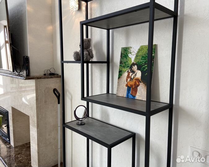 Стеллаж книжный напольный в стиле лофт