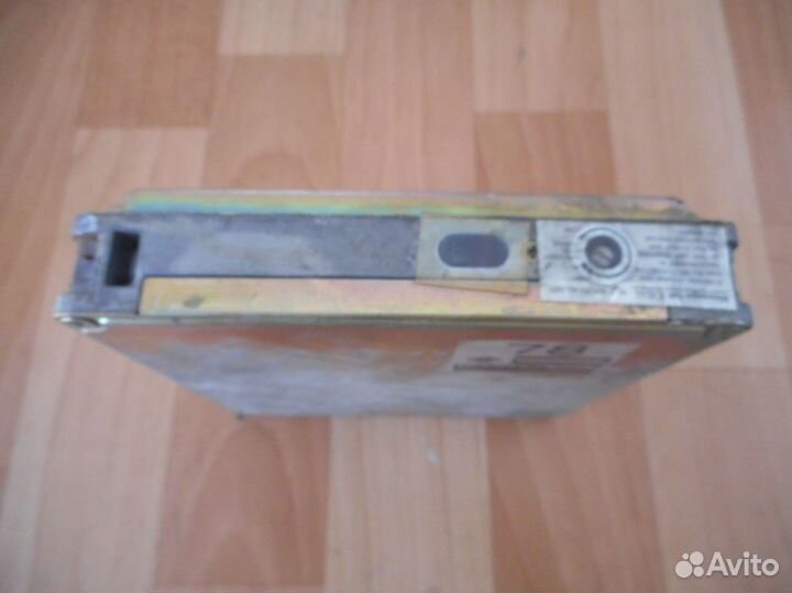 Блок управления двигателем Nissan Maxima (88-94 го