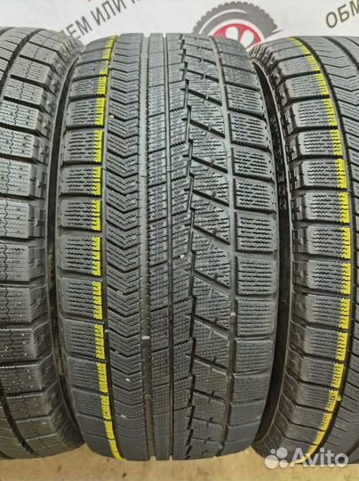 Bridgestone Blizzak VRX 225/55 R17 99V