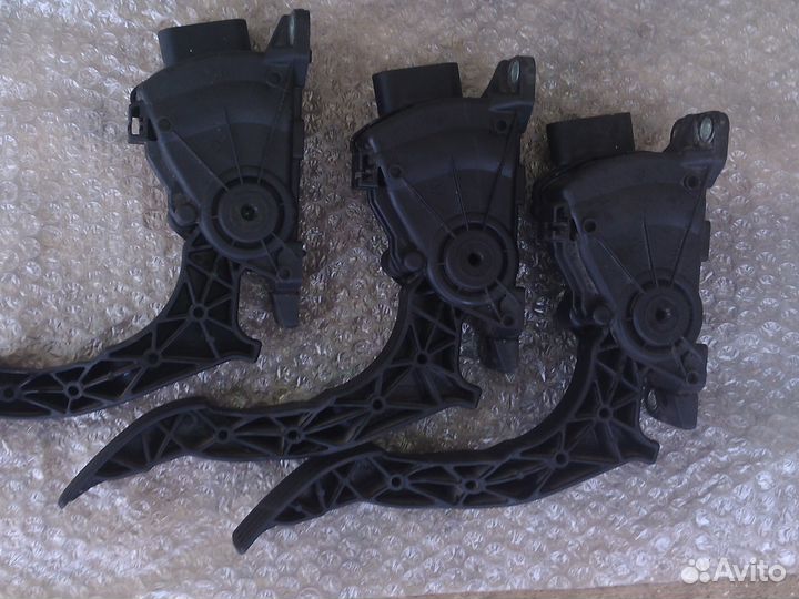 Форд Фьюжен педаль газа