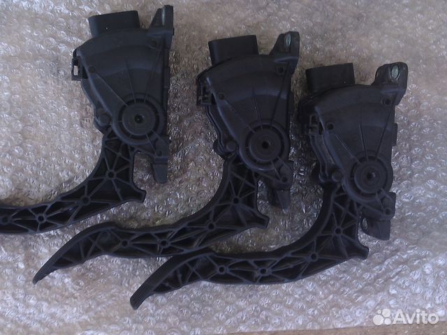 Форд Фьюжен педаль газа