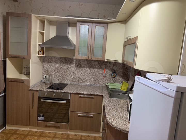 1-к. квартира, 38 м², 4/9 эт.