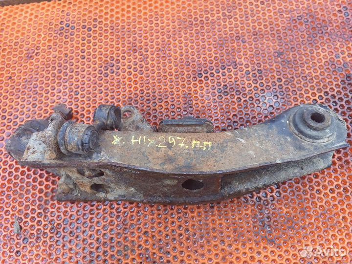 Рычаг передний правый Hyundai Starex