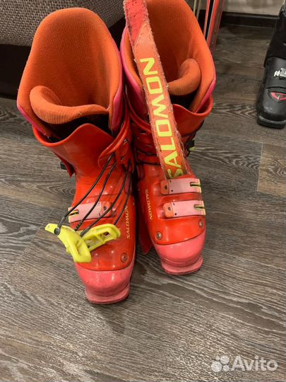 Горнолыжные ботинки