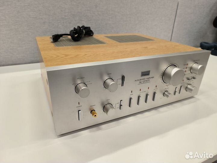 Усилитель Sansui AU-D707F (на восстановление или н