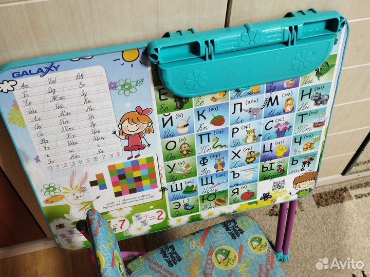 Детский стол и стул