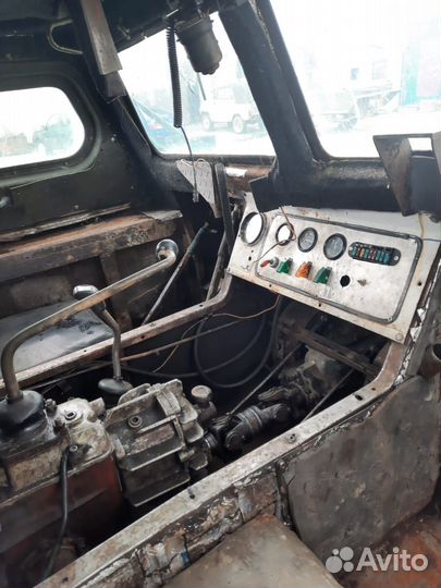 Гусеничный вездеход (транспортёр) газ 71