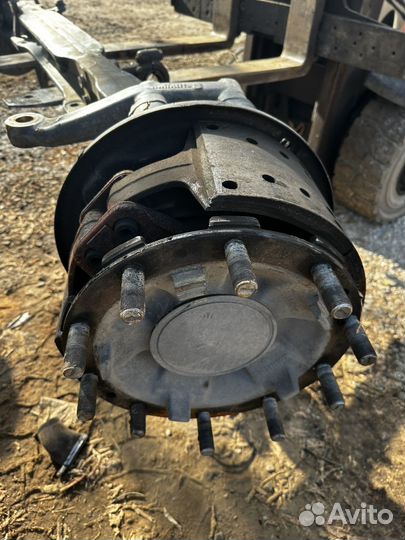 Балка передняя на Мерседес Арокс