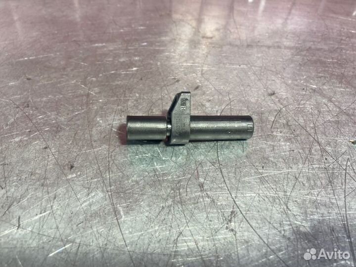 Датчик коленвала Mercedes E-Class W212 OM651 2.2