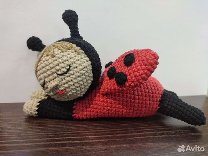 Божья коровка игрушка ручная работа
