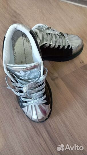 Кроссовки женские adidas