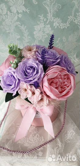 Цветы розы которые не вянут. тюльпаны на 8 марта