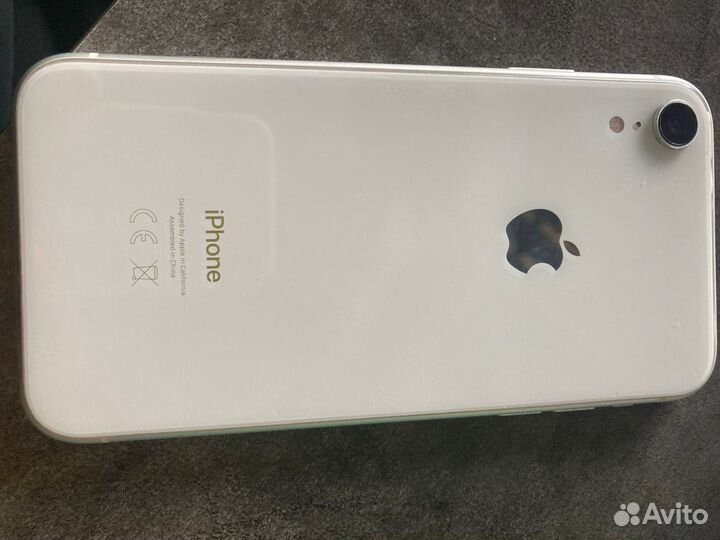 iPhone Xr, 64 ГБ