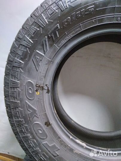 Toyo Open Country A/T Plus 245/75 R16 120S