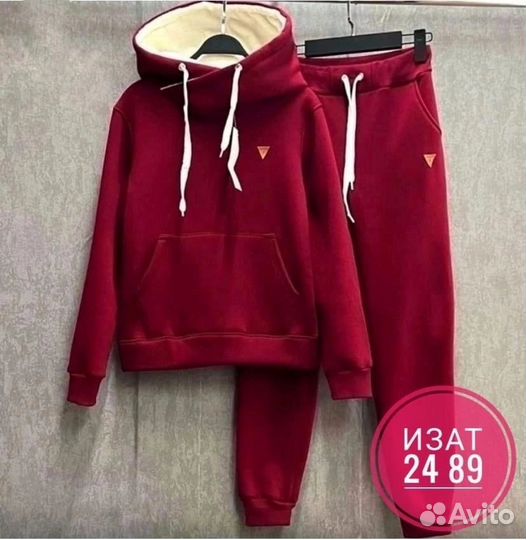 Костюм спортивный
