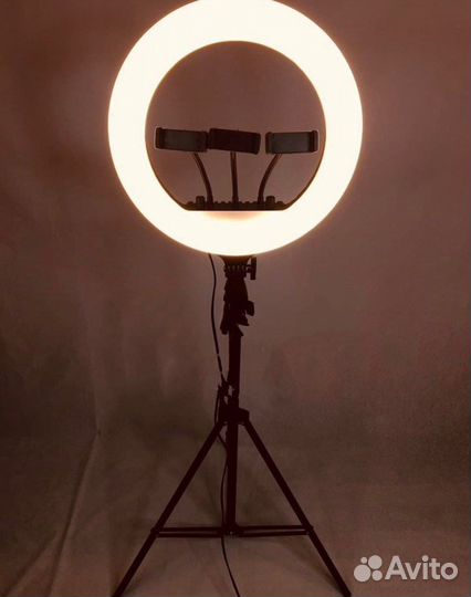 Кольцевая лампа 36 см