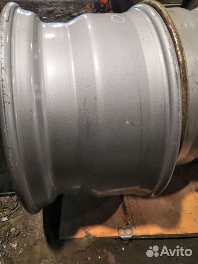 Грузовые диски 11.75* 22.5 ET120