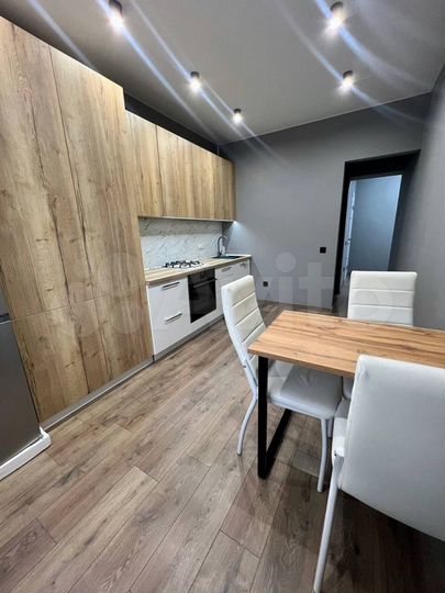 1-к. квартира, 50 м², 1/4 эт.