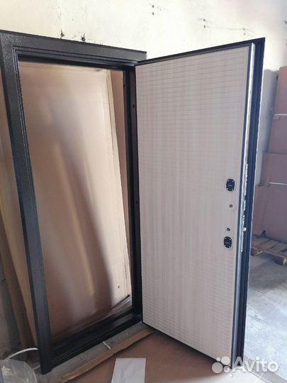 Дверь с Терморазрывом