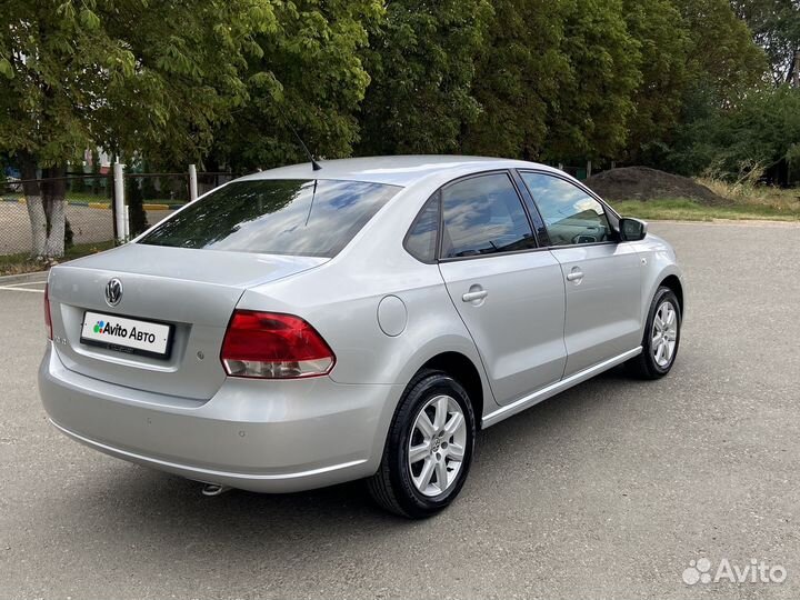 Volkswagen Polo 1.6 МТ, 2012, 232 000 км