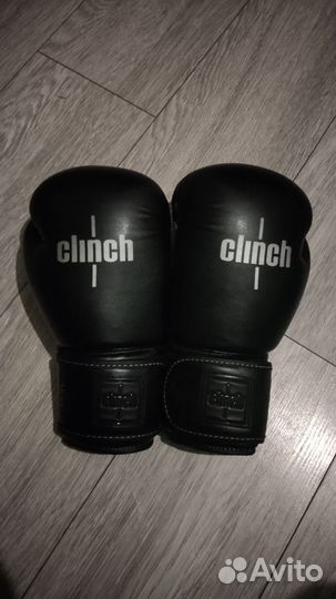 Боксерские перчатки 10 oz clinch punch 2.0