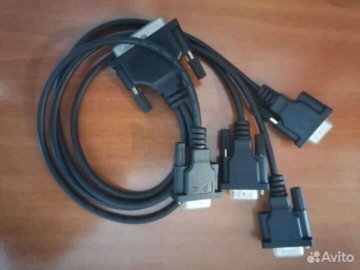 Кабель разветвитель CBL-M44M9/4-50
