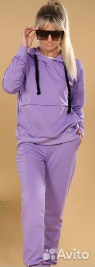 Спортивный костюм женский