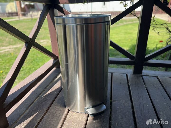 Бак мусорный Brabantia 