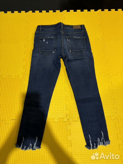 Джинсы pull and bear