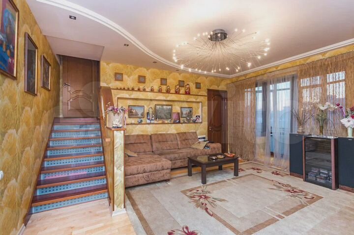 4-к. квартира, 151,3 м², 6/7 эт.