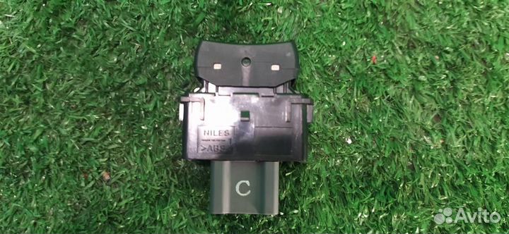 Переключатель обогрева сидений Subaru Legacy/ Out