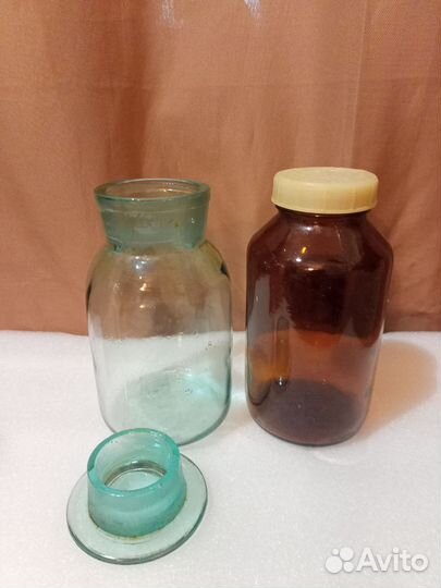 Бутылочки медицинские времён СССР