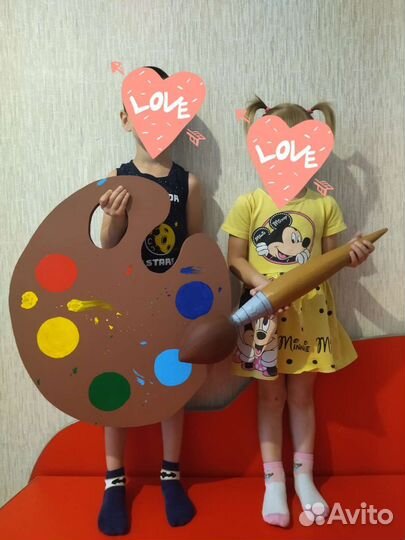 Фигуры,цифры,карандаши,вывески из пенополистирола