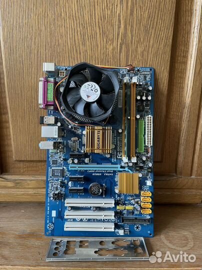 Комплекты мат. плата, цпу, опер. память (775, AM2)