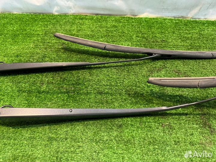 Дворники Mitsubishi Outlander GG2W 4B11 2013