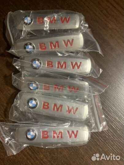 Шильдики для ковриков на bmw