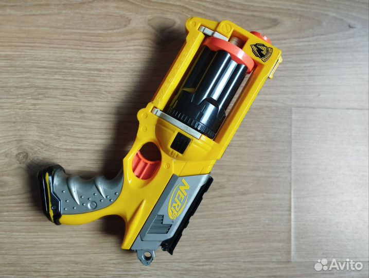 Nerf N-strike Maverick Rev-6