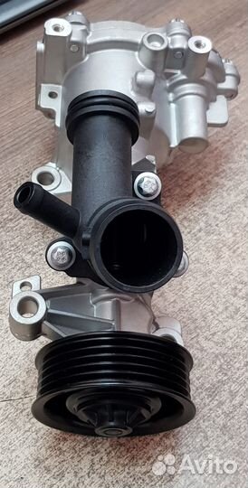 Помпа Mercedes Benz M260 A2602001100