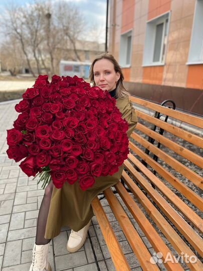 Розы 100 см Эквадор премиум Tessa