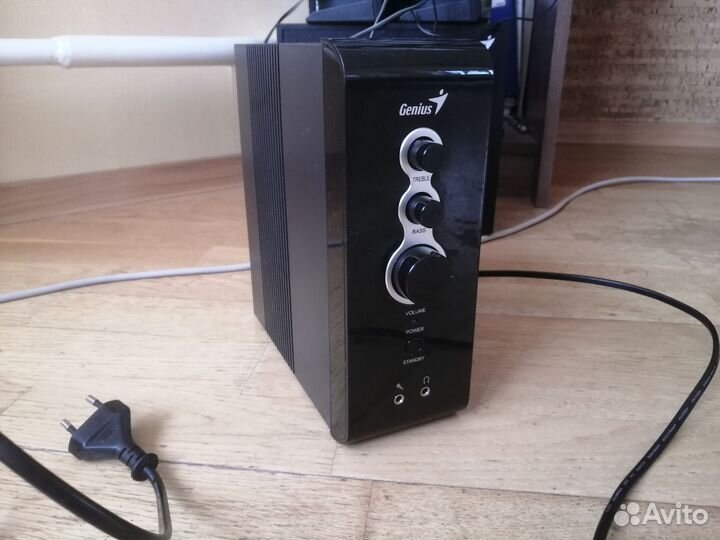 Колонки для компьютера Genius