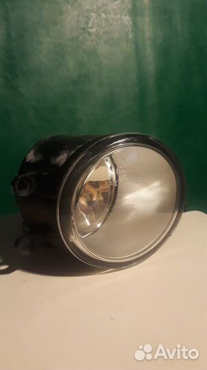 Противотуманная правая фара Тойота 89210656 ориг