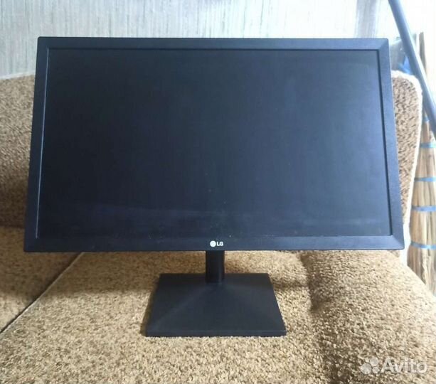 Монитор lg