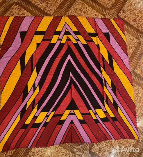 Теплая шаль,платок 140см louis vuitton италия каше