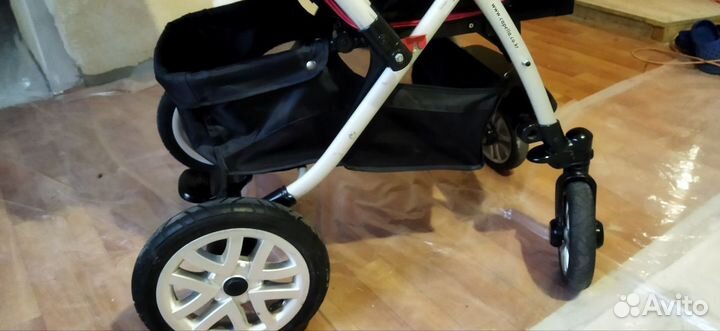 Детская прогулочная коляска бу