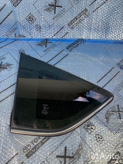 Стекло глухое Toyota Rav4 XA40 2013
