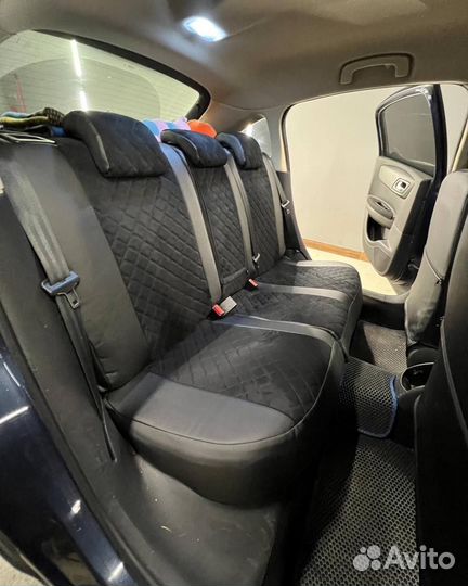 Авточехлы из алькантары Citroen С-4 Hb Автопилот