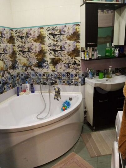 3-к. квартира, 80 м², 14/17 эт.